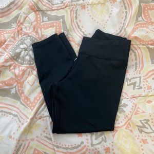 Nike One Cropped Leggings